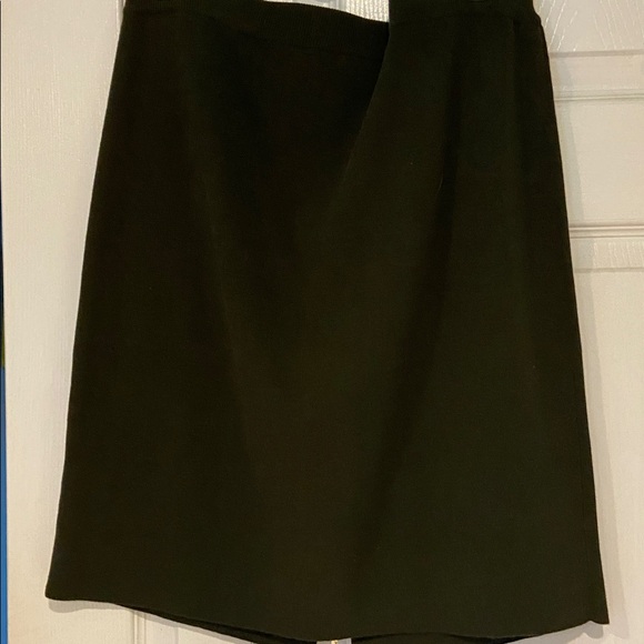 Adrienne Vittadini Olive Green Knit Skirt - Picture 5 of 10